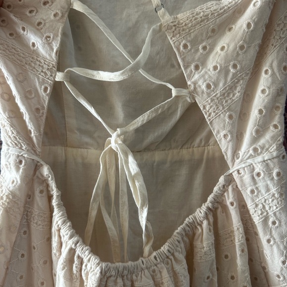 Urban Outfitters Cream Halter Sheath Eyelet Dress - Picture 6 of 16